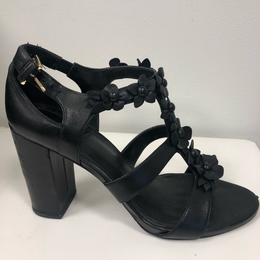 Michael Kors Strap Leather sandals